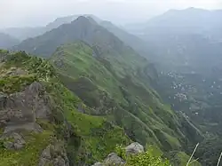 Bani Awad mountains in Hazm Al-Udayn