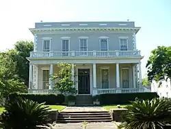 Rapelje-DeLaney House at 1005, built in 1865.