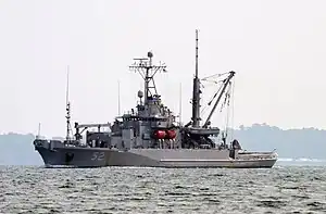 USS Salvor