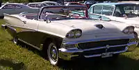 1958 Ford Fairlane 500 Skyliner