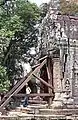 Angkor Wat complex, simple combination of timber raking and dead shores.