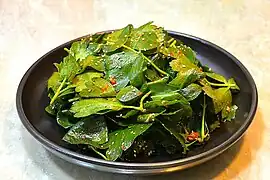 Bangpungnamul-muchim (seasoned coastal hogfennel leaves)