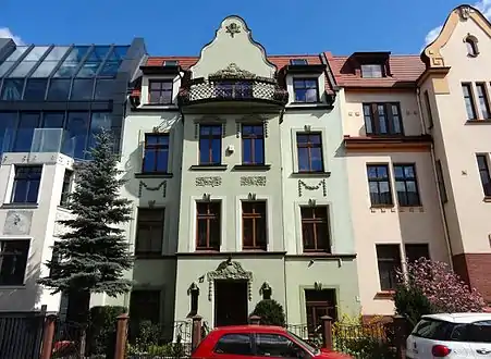 Main elevation on the street