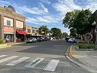 Businesses on Beltrami Avenue