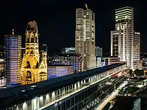 Skyline of Breitscheidplatz with Kaiser Wilhelm Memorial Church, Upper West under construction, Zoofenster an Bikini-Haus in 2016