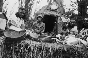 Paiute Indian hut, reconstructed in 1940