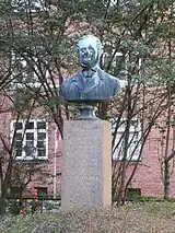 Bust at Danas Plads