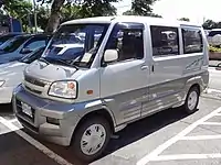 CMC Veryca Magic van pre-facelift front view