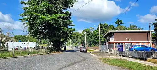 Western terminus of PR-6633 at PR-6685 junction in Hato Viejo, Ciales, looking east