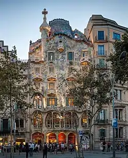 Casa Batlló, Barcelona, Spain, by Antoni Gaudí, 1904–1906