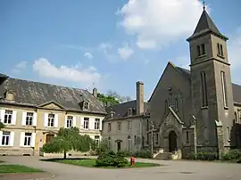 Pépinville castle.