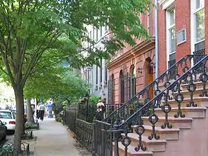 A Chelsea streetscape