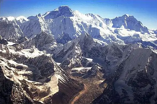 Viewing Cho Oyu via mountain flight