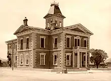 The front of the courthouseCourthouse in 1940, prior to its conversion into a museum