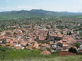 Panoramic view of Cournon-d'Auvergne