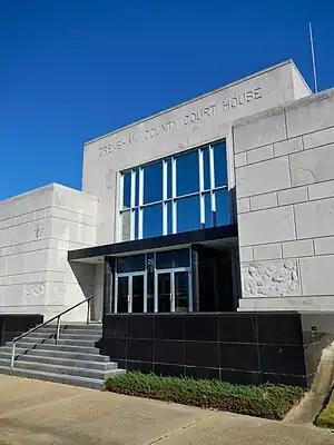 Crenshaw County courthouse in Luverne