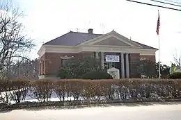 Soldiers Memorial Building, Deerfield, New Hampshire, 1913–14.