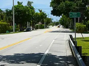 Eastward on the Venetian Causeway at Di Lido Island