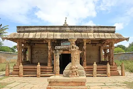 Entrance mukhamantapa to Ranganatha Swamy temple at Neerthadi