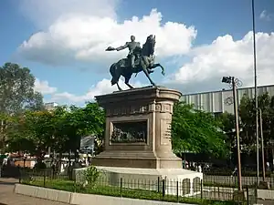 The Salvadoran president and military cavalryman Gerardo Barrios depicted as a Cabalgador. He was a liberal and supported the unity of Central America. From a young age he was part of the army of the last president of the Federation of Central American Estates, Francisco Morazán.