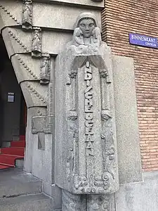 Exterior sculptures of the Scheepvaarthuis, Amsterdam