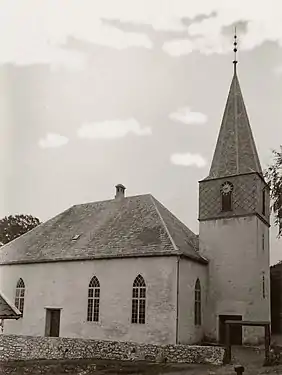 View of the church around the year 1900 (before the fire)