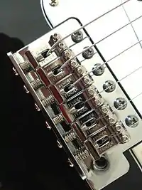 "Tremolo" bridge