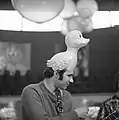 Neil Innes on the Dutch TV show Fenklup, 1968