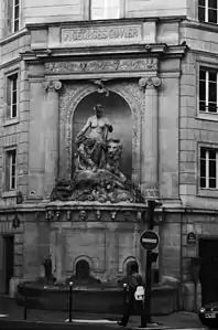 Fontaine Cuvier, Corner of rue Cuvier and rue Linné, 5th arrondissement (1840-1846), Alphonse Vigouroux, architect and Jean-Jacques Feuchère and René Jules Pomateau, sculptors.