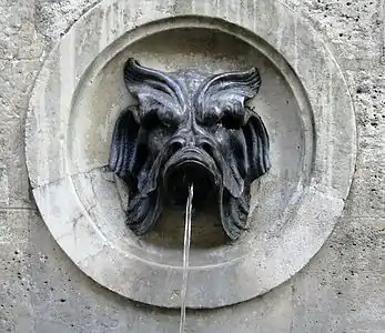 Masqueron of the Fontaine du Gros Caillou, or Fontaine de Mars, rue Saint-Dominique, 7th arrondissement (1806). François-Jean Bralle, architect, Pierre Nicolas Beauvallet, sculptor.