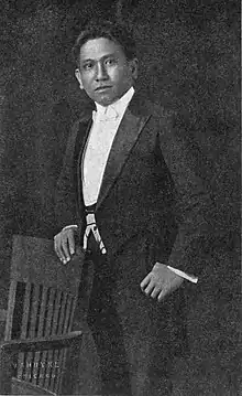 Francisco Santiago in 1924