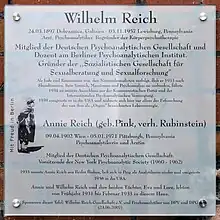 a steel plaque etched with several paragraphs in German