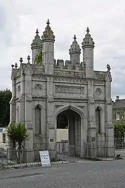 Grylls Monument, Helston