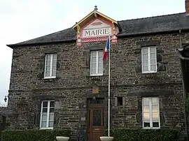 The town hall in Guipry