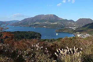 The central cones of Mount Hakone: Mounts Kami, Kanmuri, Koma, Futago, etc.