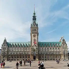 Rathaus and Rathausmarkt, 2017