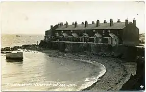 Hernecliffe Gardens before demolition, 1910