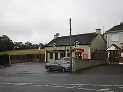 Pub and shop in Dromahane