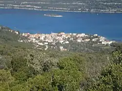 Hodilje and islet of Banja as seen from the south