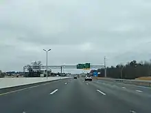 A four-lane highway, seen from a car