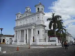 Iglesia Santa Lucía, Suchitoto