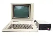 Apple IIe (1983)