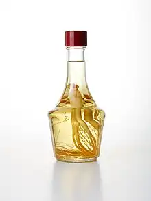 Insam-ju (ginseng liquor)