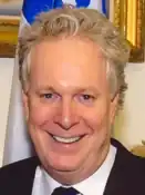 Jean Charest de face (Novembre 2010).png