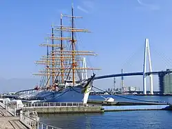 Kaioumaru Park and Shinminato Bridge