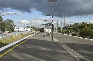 Southbound view from Keon Park platforms 1&2