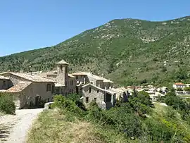 A general view of Le Poët-Sigillat