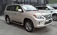 First facelift Lexus LX 570