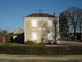 The town hall in Mâron