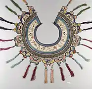 Qing dynasty cloud collar.